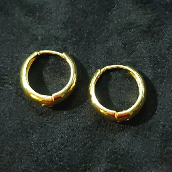 Gold Huggie Hoop Earrings - Picture 4 of 5